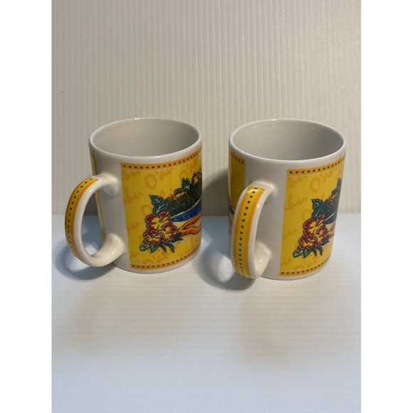 HAWAII Island Heritage Hilo Hattie O’ahu Lei Yellow Mugs Cups 2002 Set of 2 - Picture 6 of 12